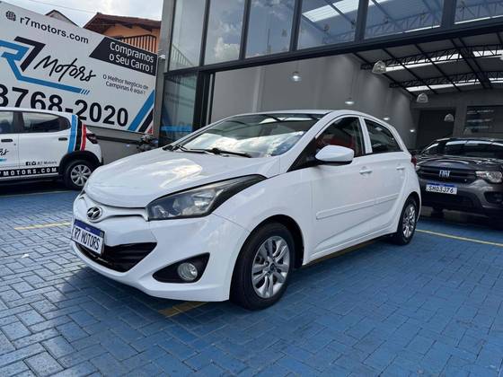 HYUNDAI HB20 1.0 COMFORT 12V FLEX 4P MANUAL